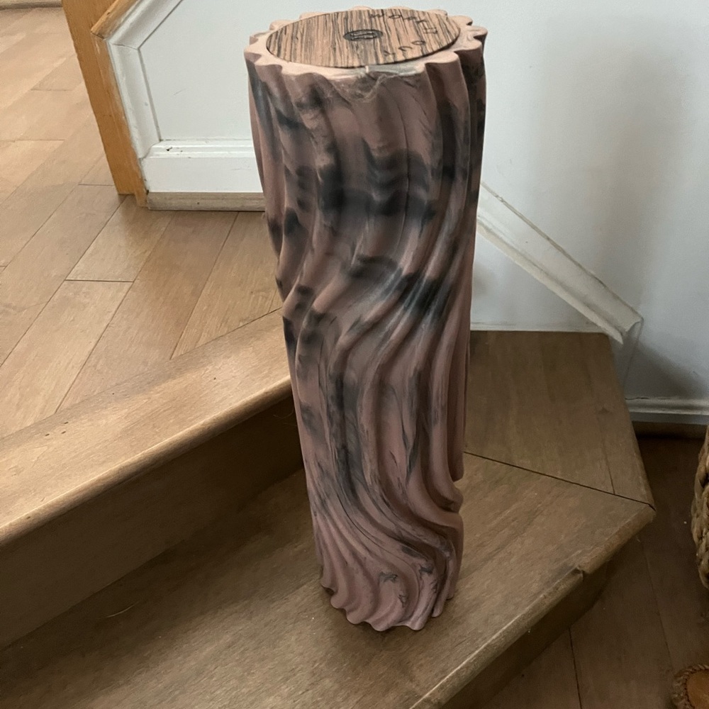 Lululemon foam roller